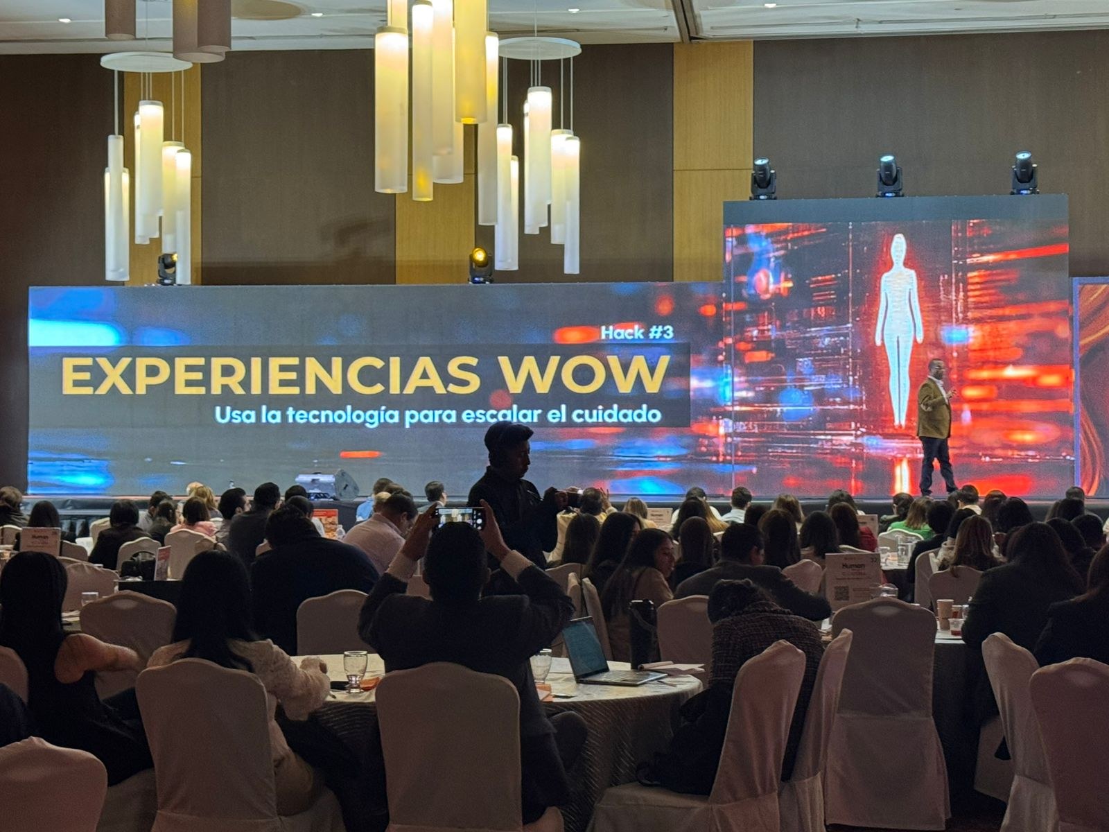 Audience at a Hermes Ruiz keynote event